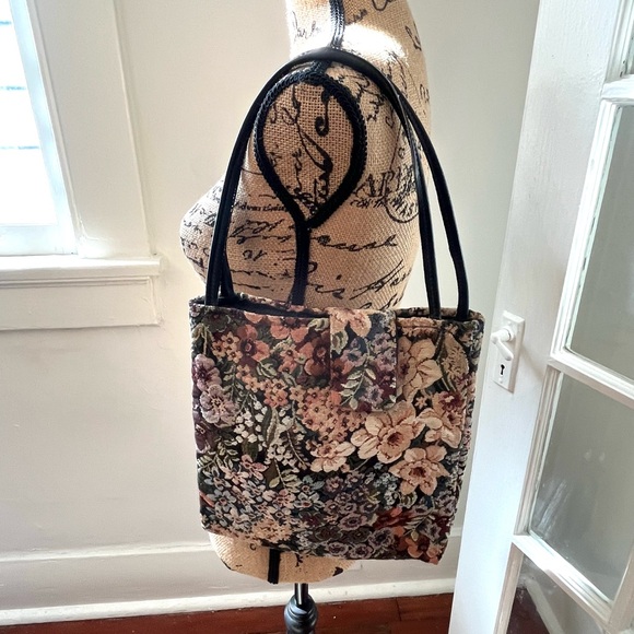 VTG Tapestry Shoulder Bag - Picture 4 of 5